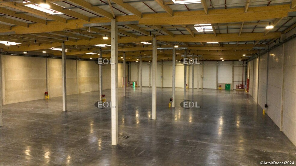 Industrial in Leers for lease - Building Photo - Image 3 of 5