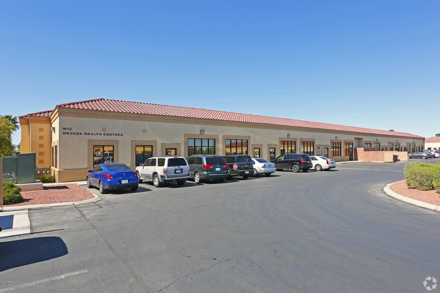 3650 N Rancho Dr, Las Vegas, NV for lease - Building Photo - Image 2 of 5