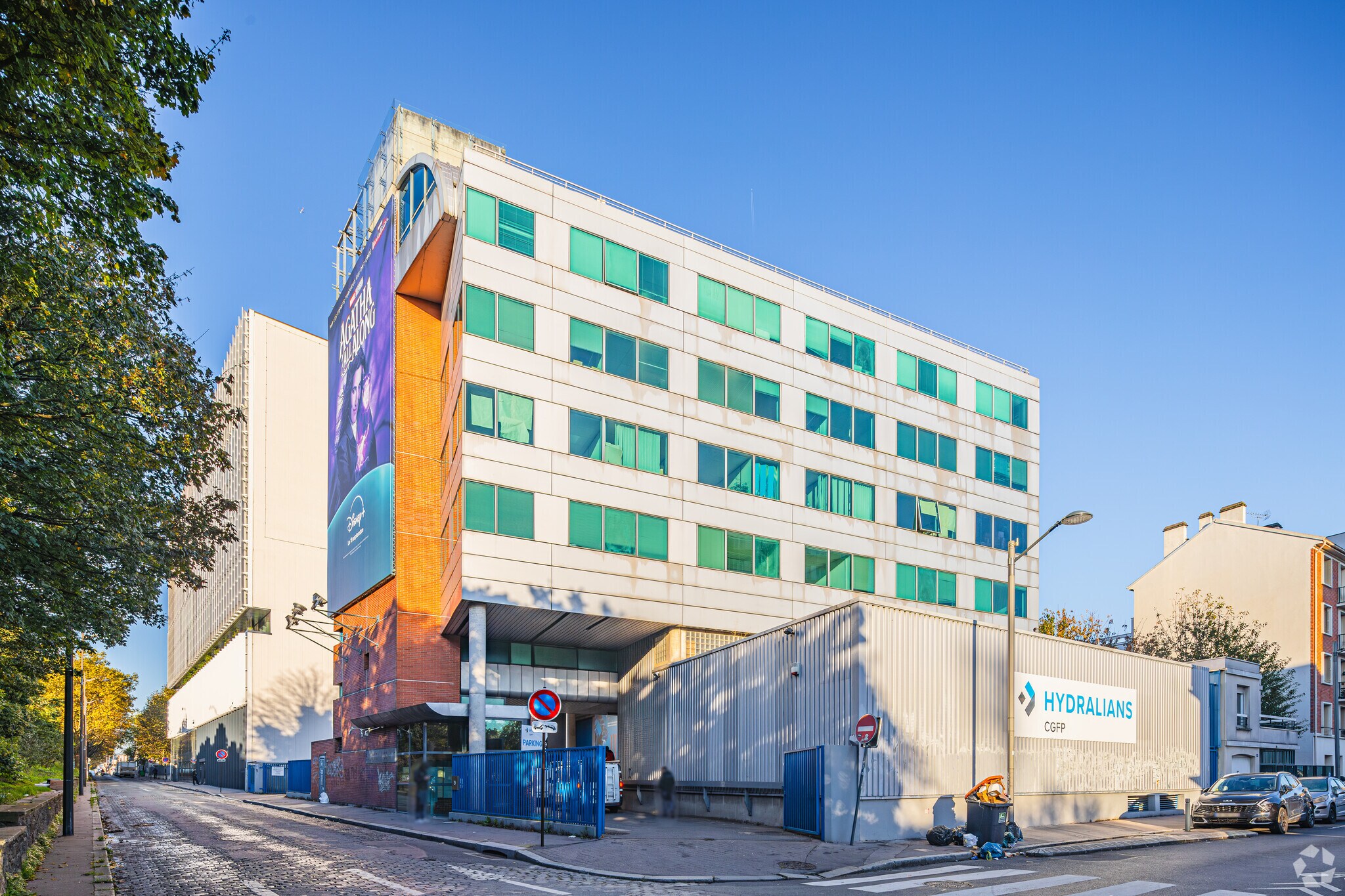 40 Rue Du Professeur Gosset, Saint-Ouen for lease Primary Photo- Image 1 of 8