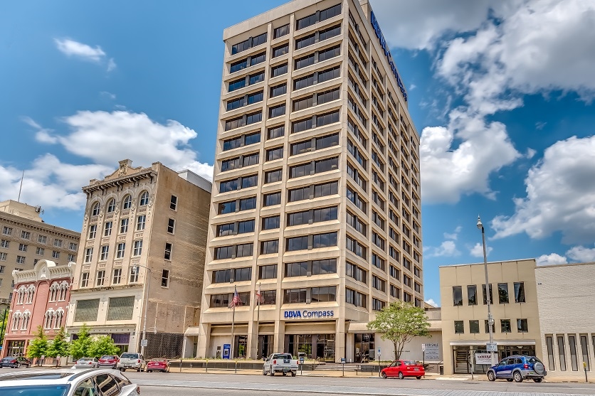 60 Commerce St, Montgomery, AL for lease Building Photo- Image 1 of 17