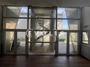 Office in Champigny-sur-Marne for sale Interior Photo- Image 2 of 14