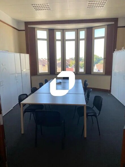 Office in Aulnoy-lez-Valenciennes for lease - Interior Photo - Image 1 of 13