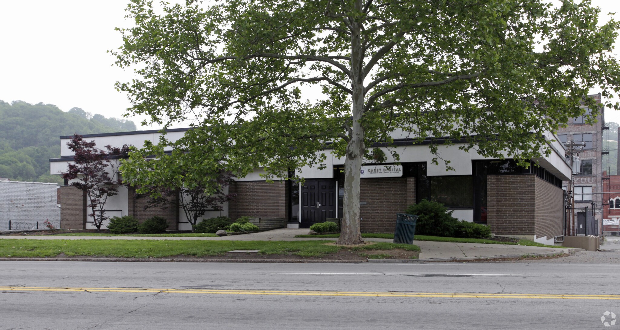 1718 Central Pky, Cincinnati, OH for sale Primary Photo- Image 1 of 1