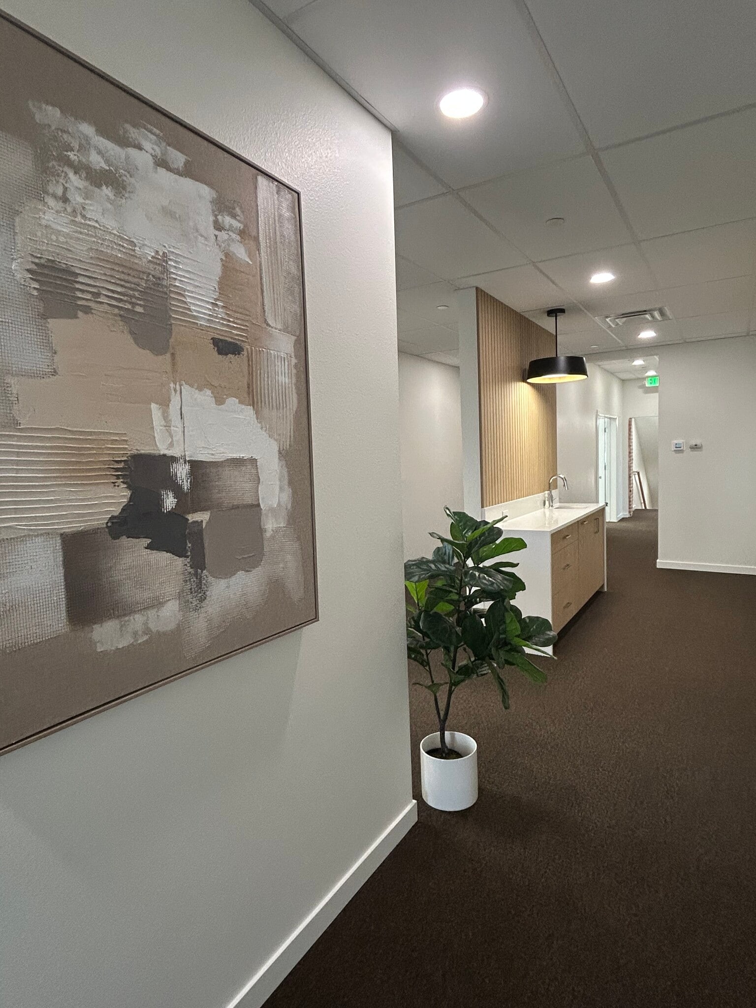 122 Oak Ave, Eaton, CO for lease Interior Photo- Image 1 of 8