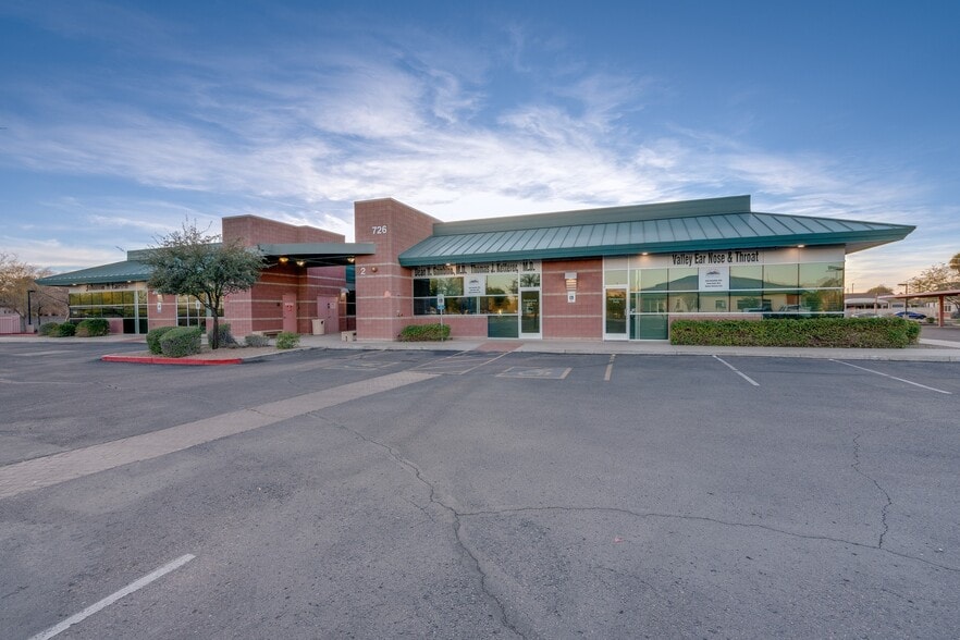 726 N Greenfield Rd, Gilbert, AZ 85234 Bldg 1