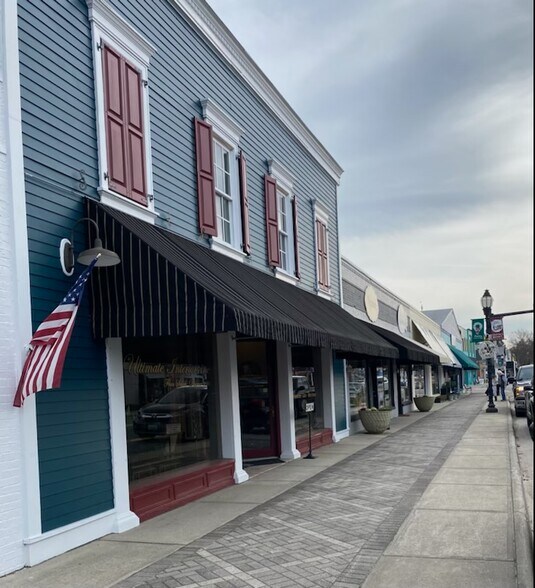 24 N Main St, Kilmarnock, VA 22482 Retail for Sale