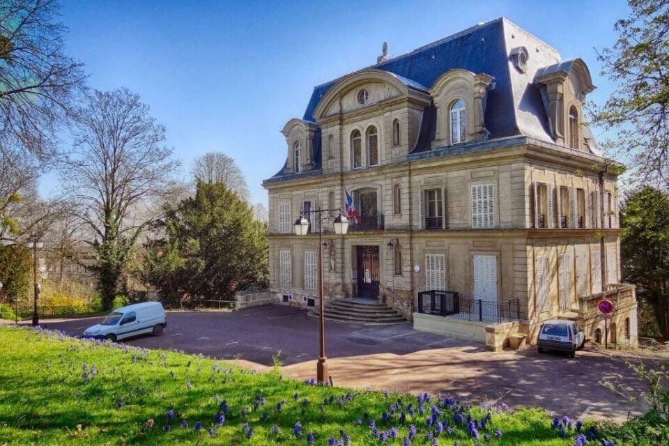 Location Commerce 306 m² - Photo 1