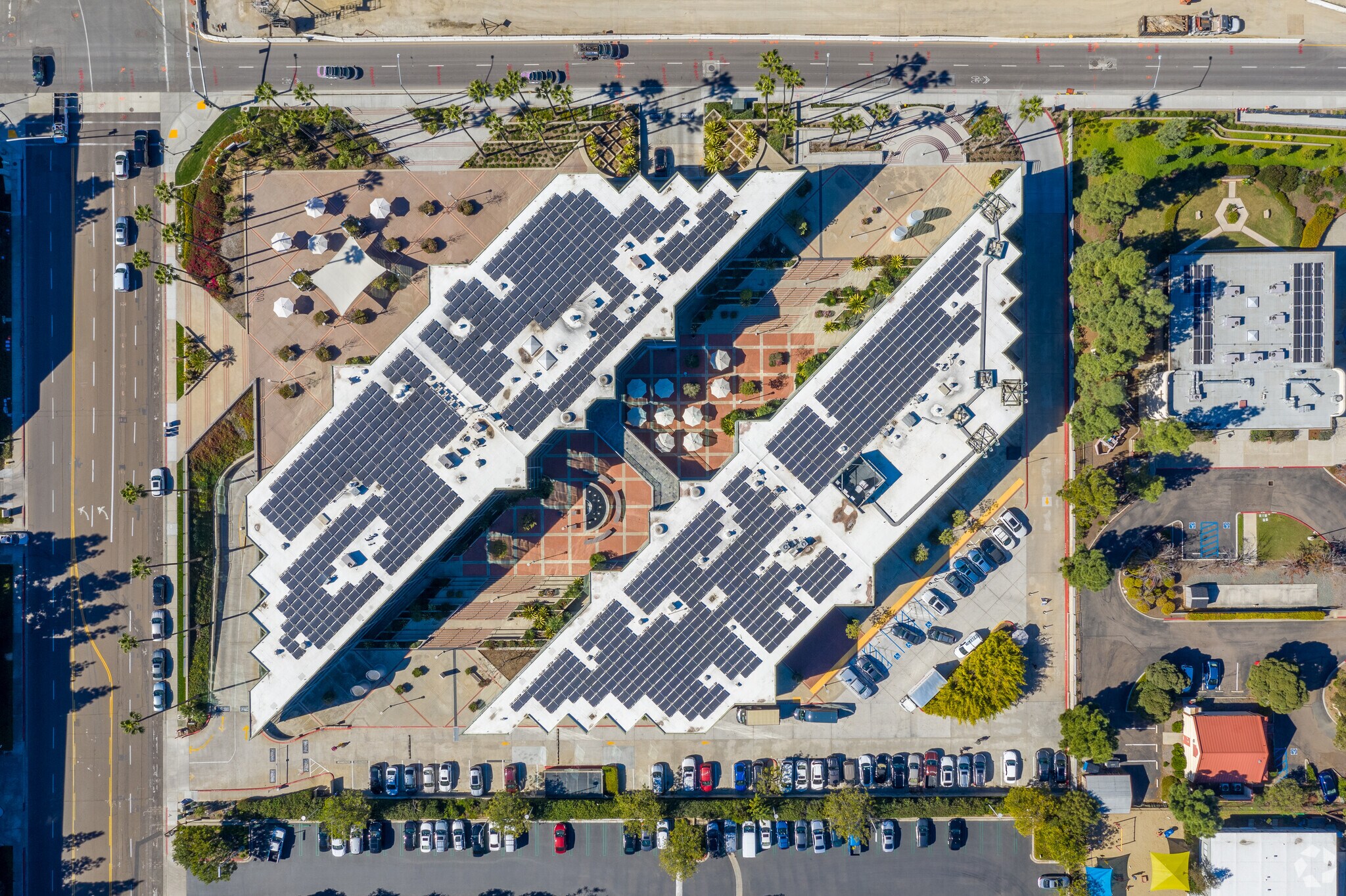 9333 Genesee Ave, San Diego, CA 92121 Genesee Plaza