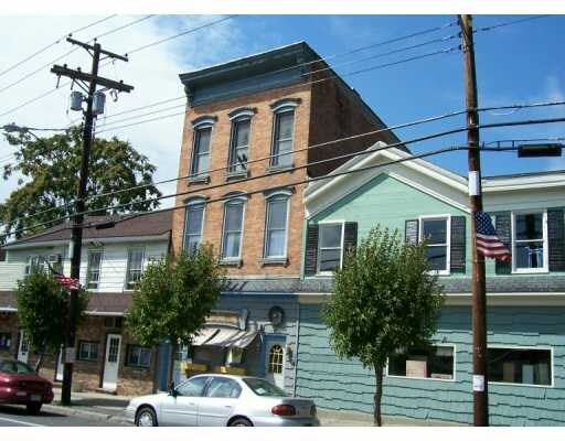 141 Cayuga St, Union Springs, NY for sale - Primary Photo - Image 1 of 1