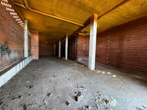 Retail in Segovia, Segovia for lease Interior Photo- Image 2 of 3