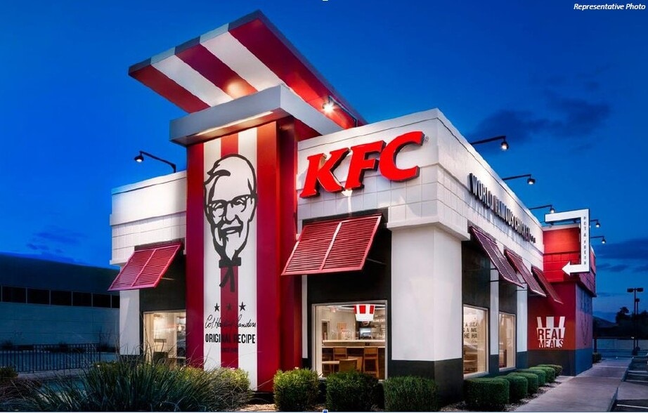 1334 Edgewood Rd SW, Cedar Rapids, IA for sale - Primary Photo - Image 1 of 1