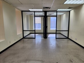 185 Canal St, New York, NY for lease Building Photo- Image 2 of 3