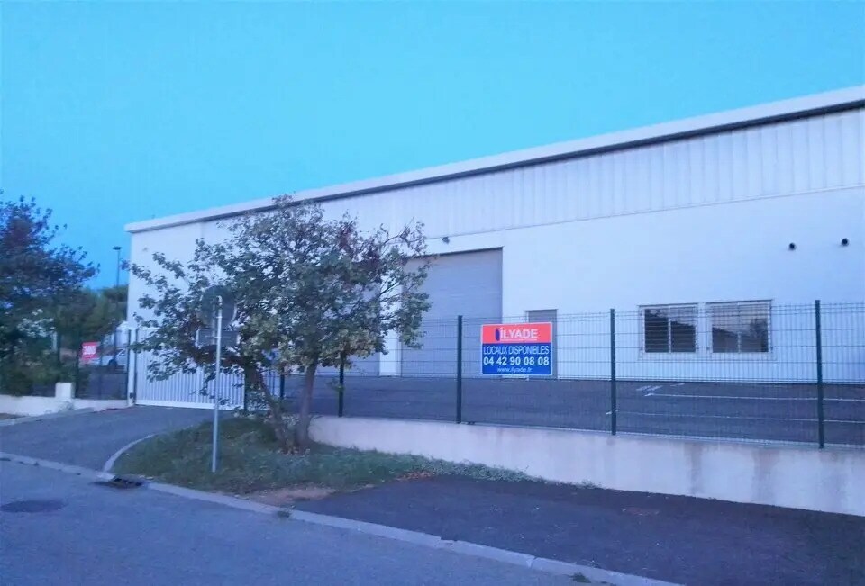 380 Allée Marie Curie, Fos-sur-Mer for lease Building Photo- Image 1 of 12