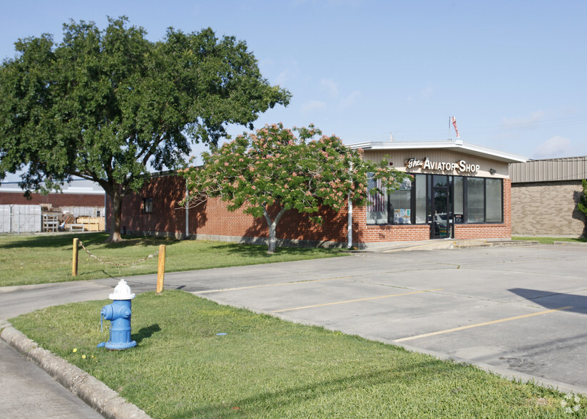 12614 Highway 3, Webster, TX for sale - Primary Photo - Image 1 of 1