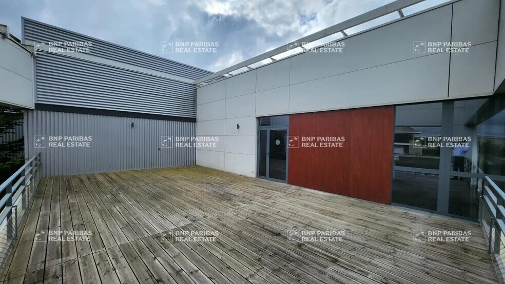 Flex in Bailly-Romainvilliers for lease - Building Photo - Image 2 of 4