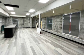 1384-1386 Main St E, Hamilton, ON for lease Interior Photo- Image 2 of 7