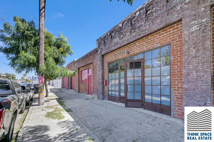 1782-1798 W Washington Blvd, Los Angeles, CA for sale - Building Photo - Image 1 of 1