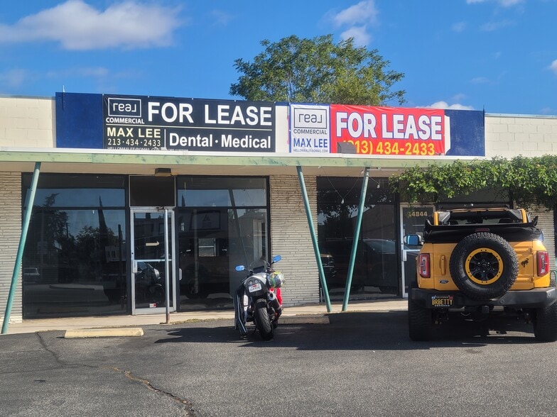 34838-34848 Yucaipa Blvd, Yucaipa, CA for lease - Building Photo - Image 2 of 19