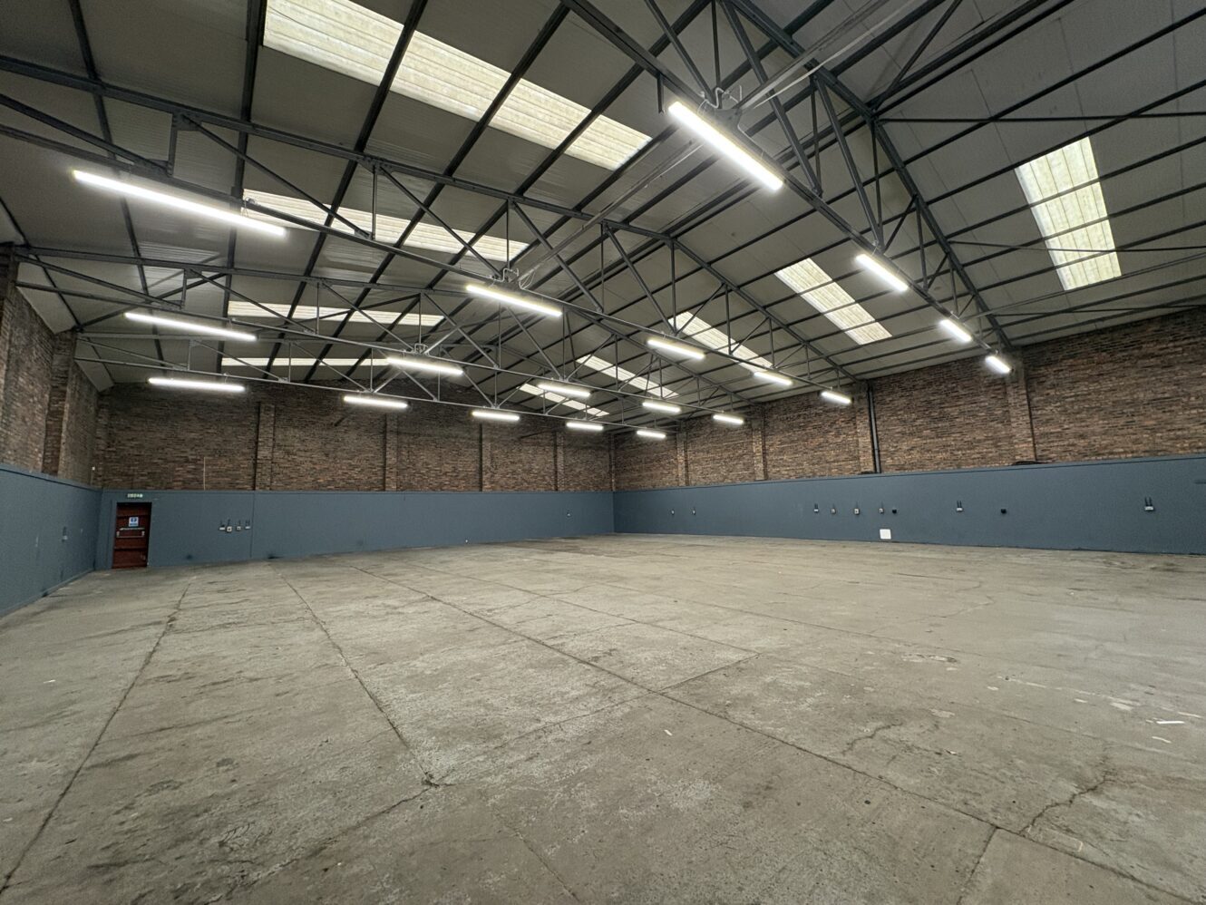 13 Scotts Rd, Paisley for lease Interior Photo- Image 1 of 6