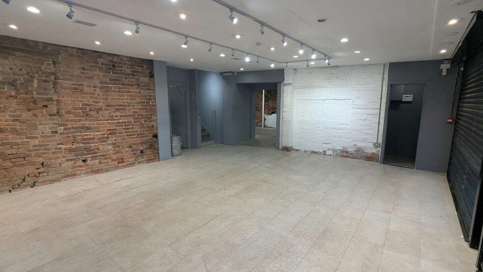 18-23 The Burges, Coventry for lease - Building Photo - Image 2 of 12