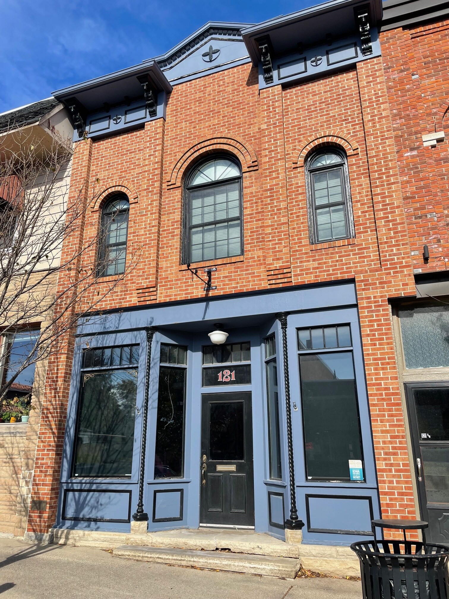 121 1st St NW, Mount Vernon, IA for sale Building Photo- Image 1 of 1