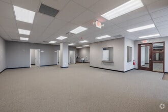 39475 Lewis Dr, Novi, MI for lease Interior Photo- Image 2 of 5