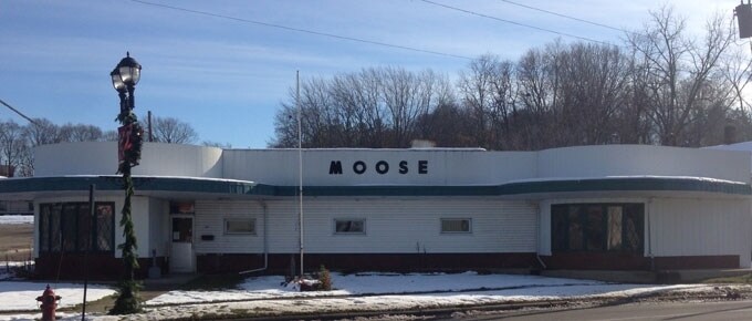 101 S Red Bud Trl, Buchanan, MI for sale - Primary Photo - Image 1 of 1