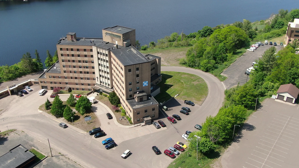 200 Michigan St, Hancock, MI for sale - Building Photo - Image 1 of 1