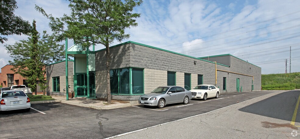 60 Shields Ct, Markham, ON for sale - Primary Photo - Image 1 of 1