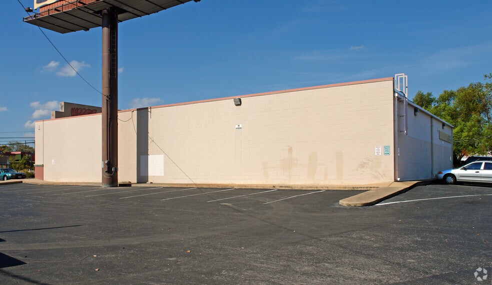 5335-5341 Burnet Rd, Austin, TX for sale - Building Photo - Image 3 of 3