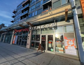 273 10 St NW, Calgary, AB for lease Building Photo- Image 1 of 2