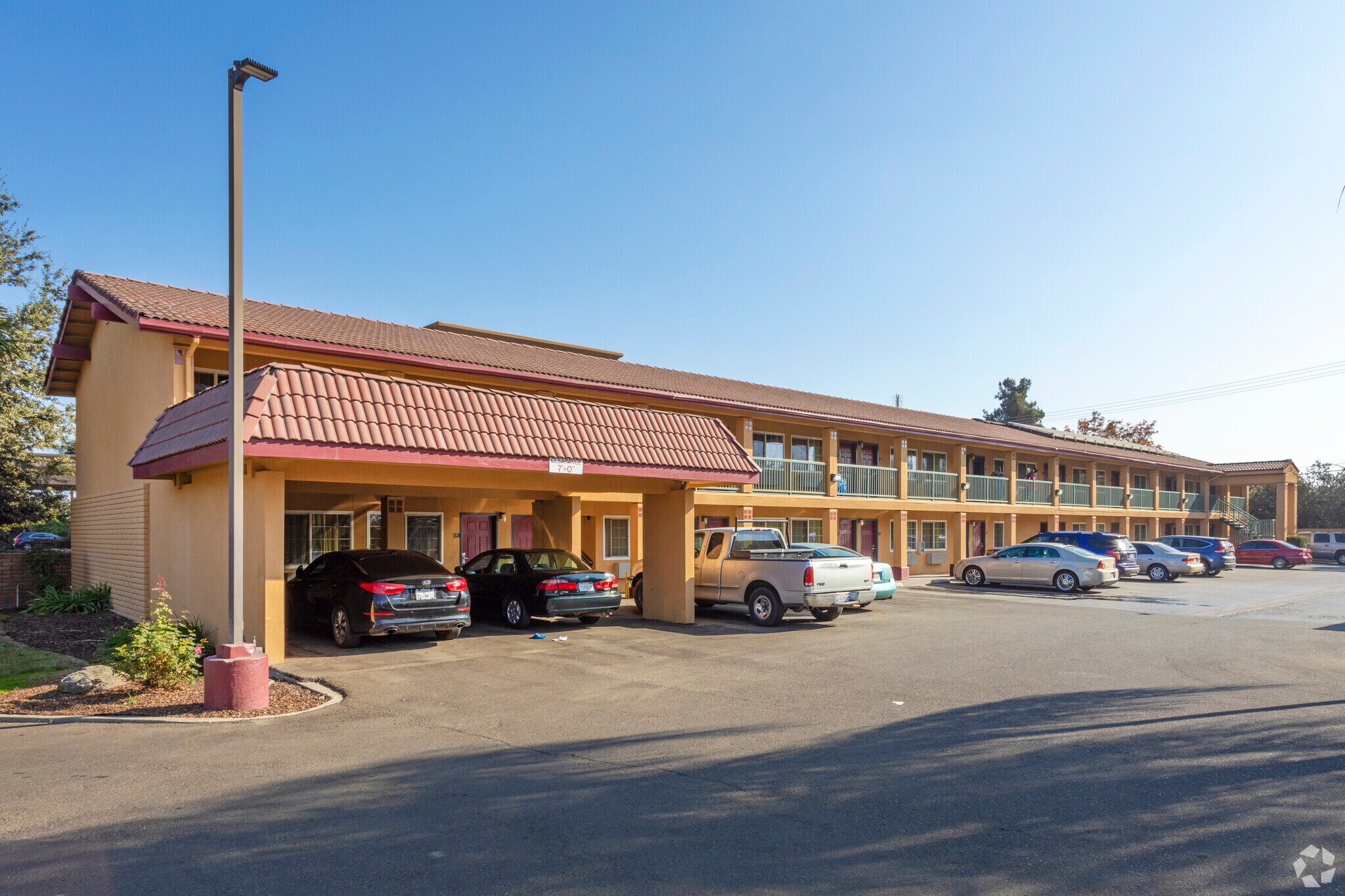 4801 W Noble Ave, Visalia, CA for sale Primary Photo- Image 1 of 1