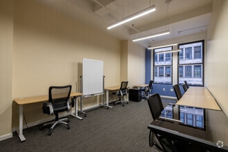 157-163 W 25th St, New York, NY for lease Interior Photo- Image 1 of 2