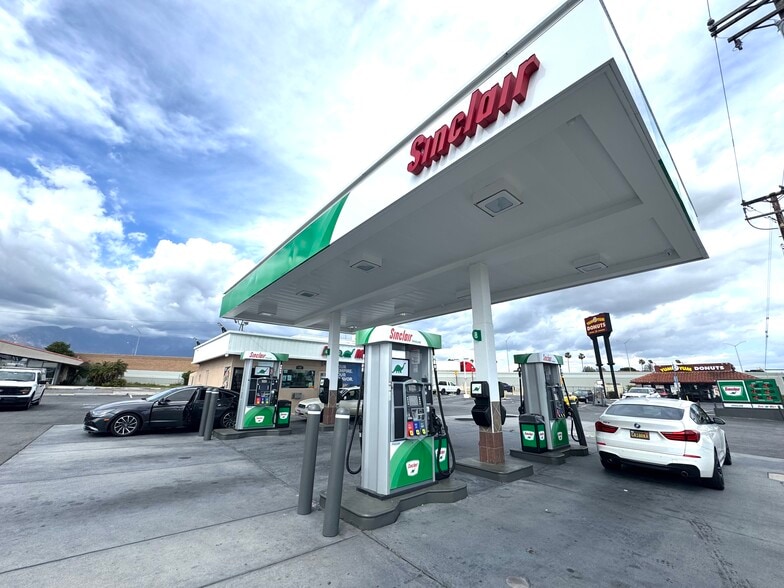 1425 E 4th St, Ontario, CA for sale - Building Photo - Image 2 of 10