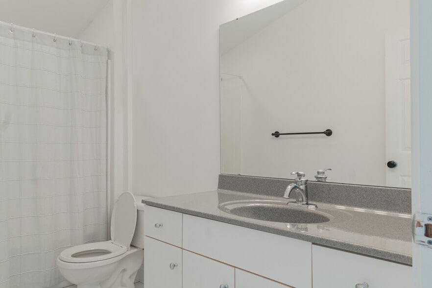 72 Main St, Wiscasset, ME for sale - Building Photo - Image 3 of 39