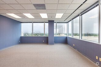 2400 E Commercial Blvd, Fort Lauderdale, FL for lease Interior Photo- Image 2 of 6