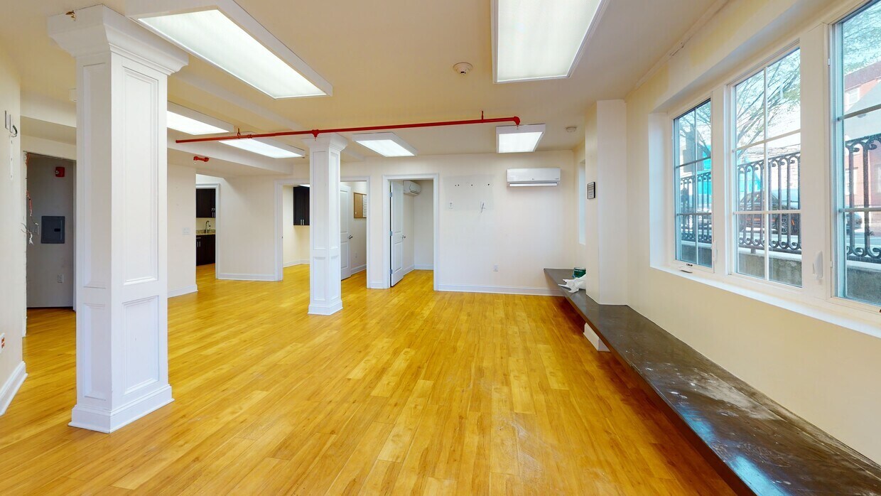 123 Tidewater St, Jersey City, NJ for lease Interior Photo- Image 1 of 2