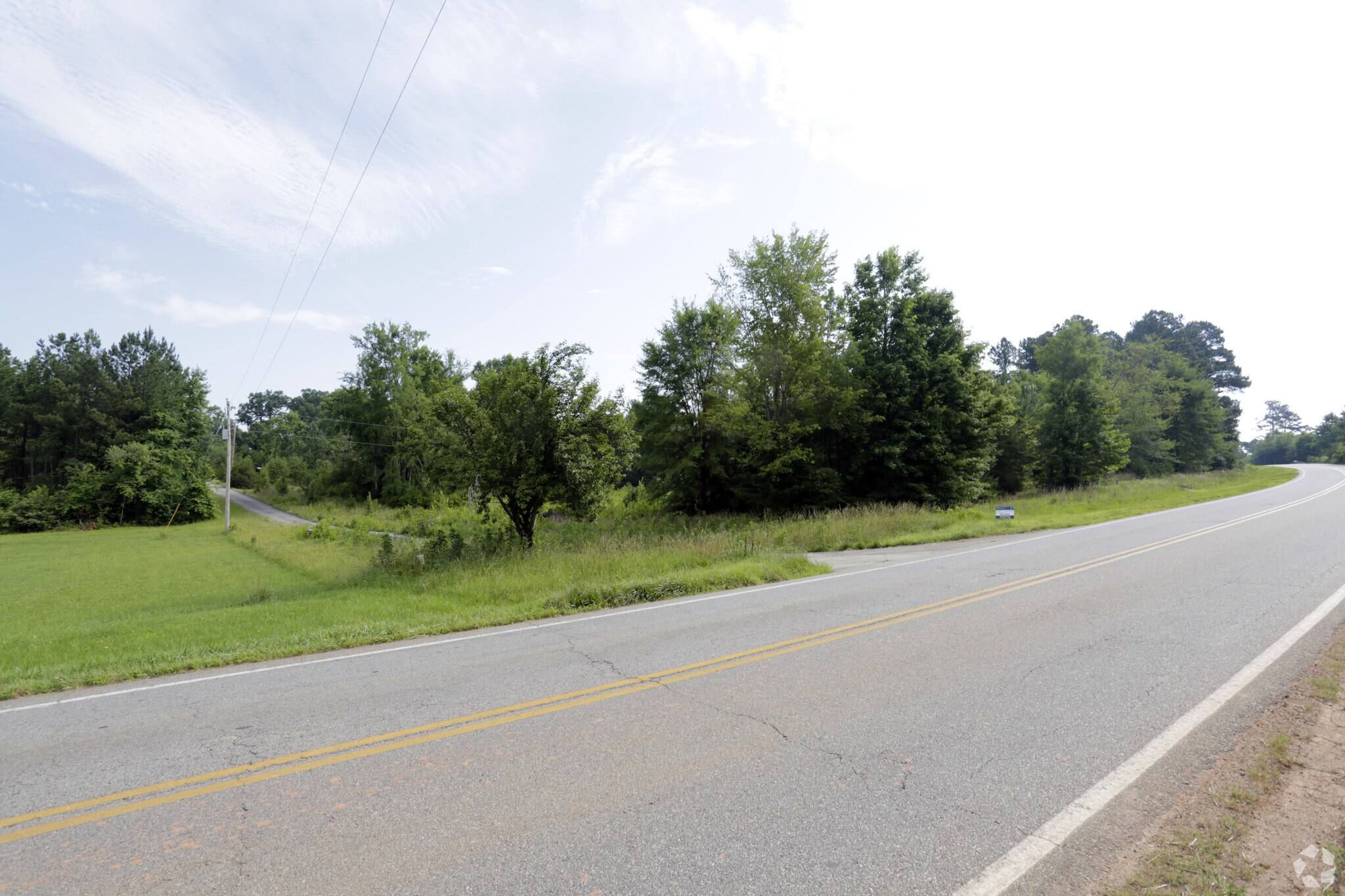 4525 Wayne Poultry Rd, Pendergrass, GA 30567