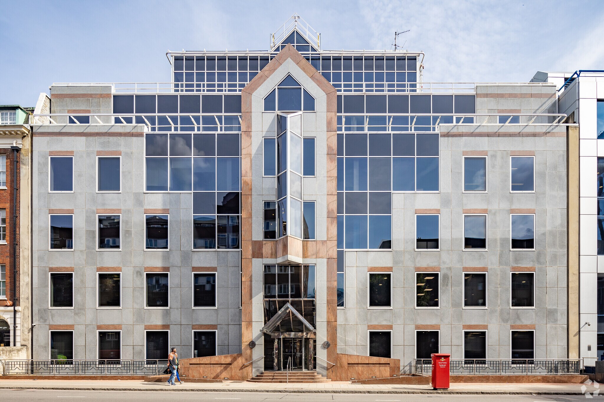 65-73 Mansell St, London for sale Primary Photo- Image 1 of 1