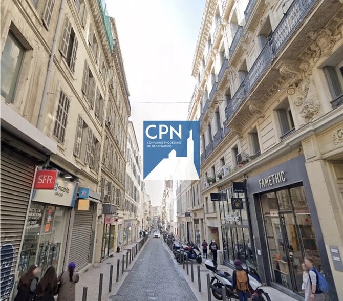 Retail in Marseille for lease - Building Photo - Image 1 of 3