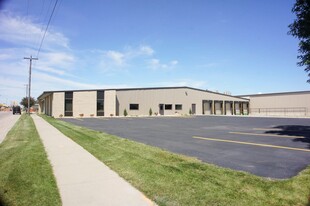 Warehouse Office building for lease - Warehouse