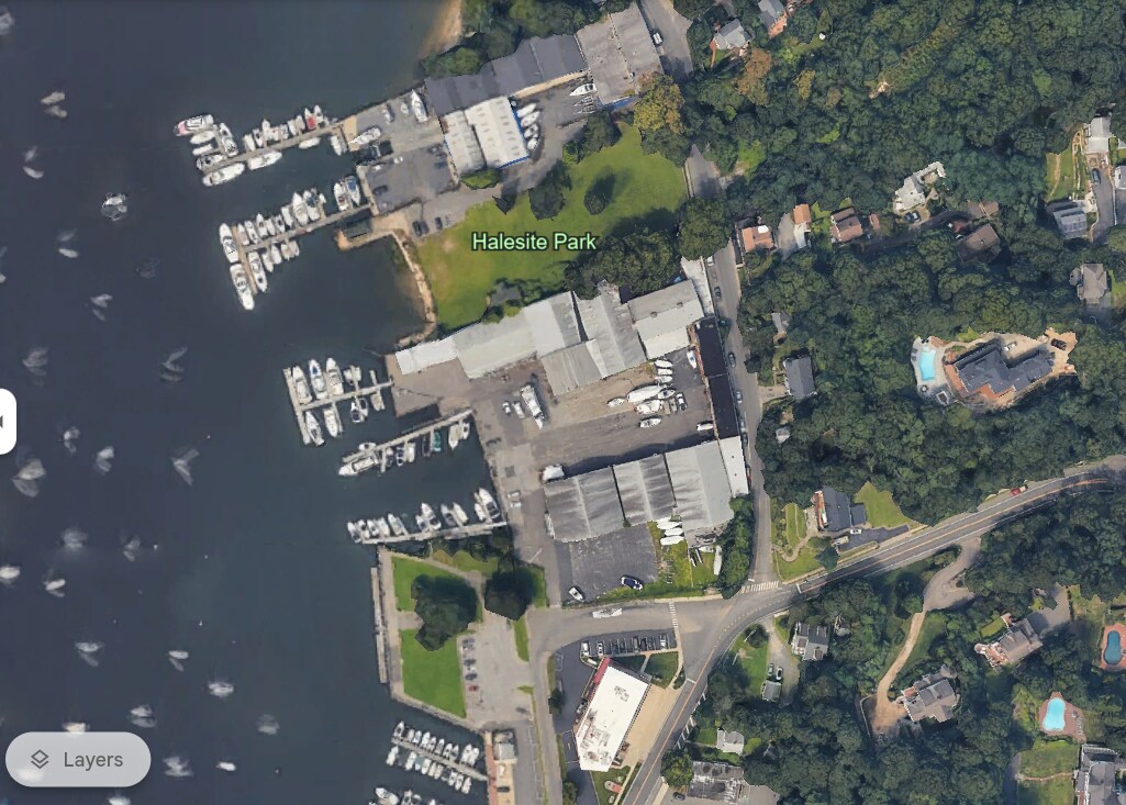 202 E Shore Rd, Halesite, NY for sale Primary Photo- Image 1 of 1