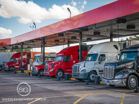 Exxon Truck Stop - Truck Stop