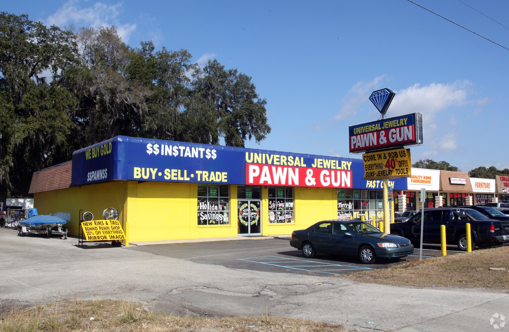 990 W Brandon Blvd, Brandon, FL for sale Primary Photo- Image 1 of 1