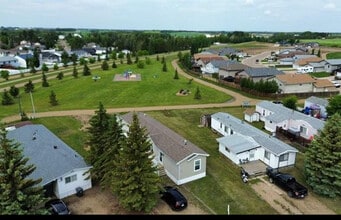5413 55 street, St Paul, AB - AERIAL  map view - Image1