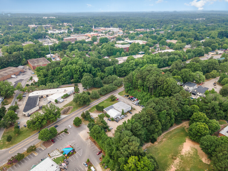 8360 Chapel Hill Rd, Cary, NC for sale - Building Photo - Image 2 of 7