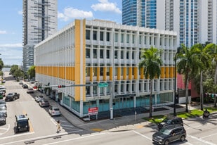 Expansive - Biscayne - Loft