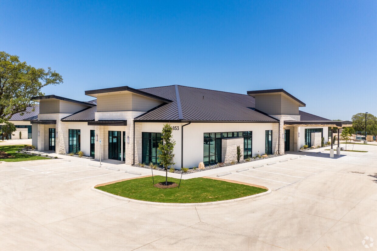 4859 Williams Dr, Georgetown, TX for sale Building Photo- Image 1 of 1