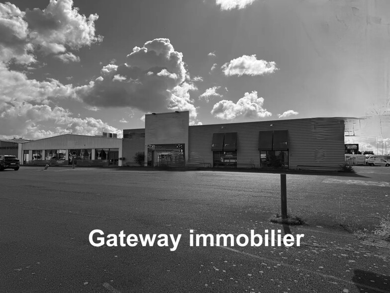 Industrial in COURNON-D'AUVERGNE for sale - Building Photo - Image 1 of 14