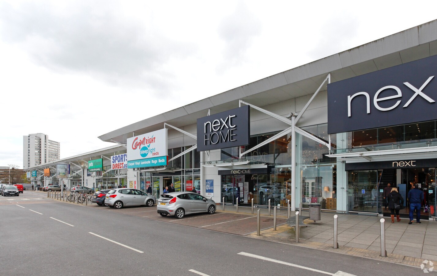 Skimped Hill Ln, Bracknell, BKS RG12 1EN